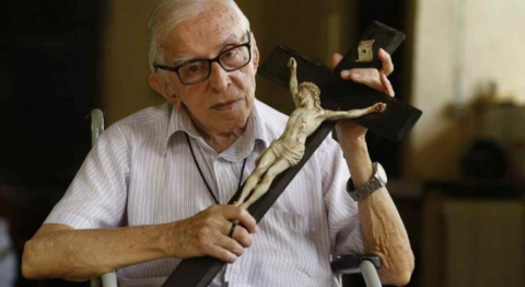 casaldaliga-crucifixo1487306243.jpg