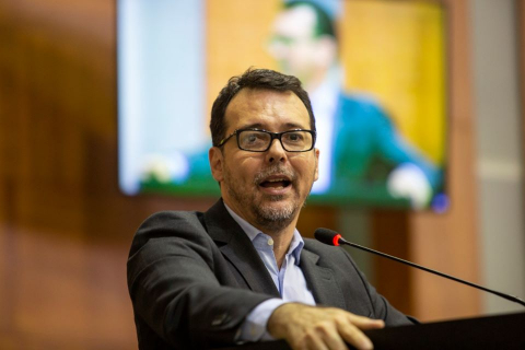 ludio cabral.jpg