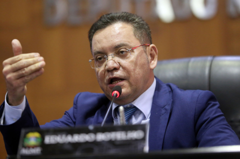 Eduardo Botelho