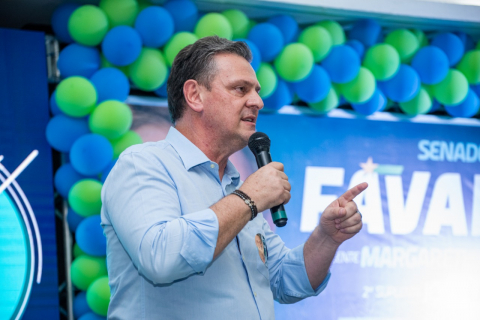 Carlos Fávaro