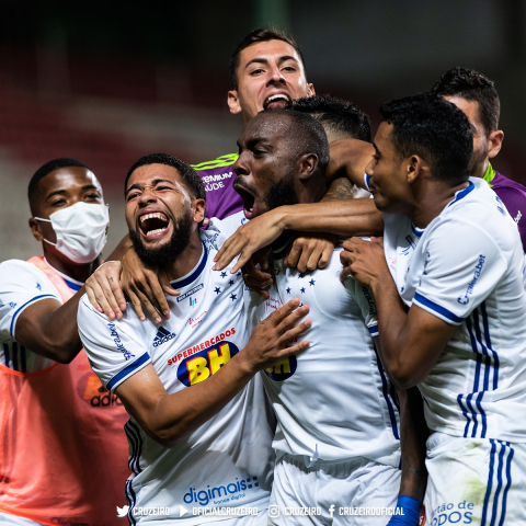 Cruzeiro e Am&eacute;rica 