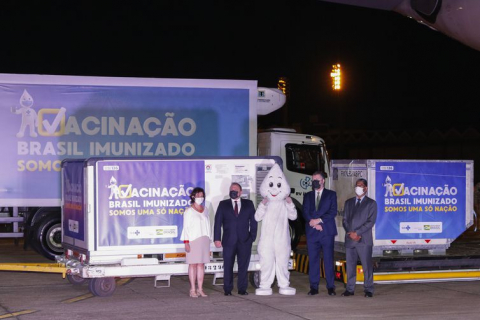 astrazeneca_oxford_galeao_ffraz_abr_22012101095.jpg