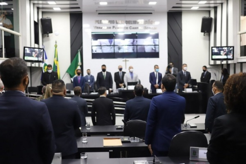 Sessão solene na Câmara de Cuiabá