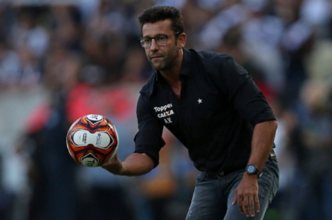 Alberto Valentim
