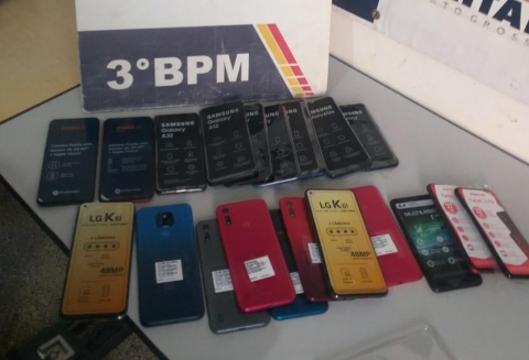 celulares roubo cba.jpg