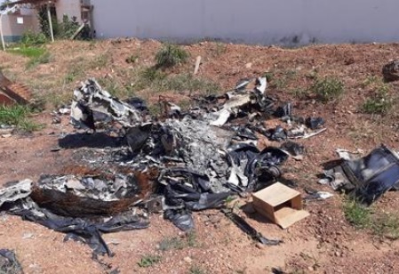 destro&ccedil;os de acidente de avi&atilde;o