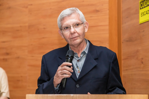 Médico Cervantes Caporossi