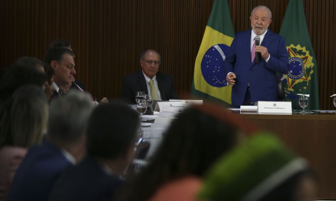 Lula e ministros