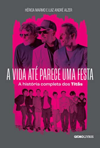 livro tit&atilde;s
