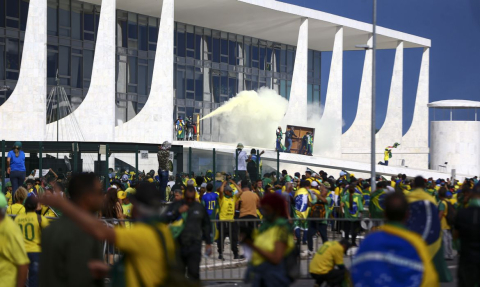 Terroristas bolsonaristas em Bras&iacute;lia