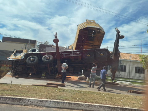 GUINDASTE RONDON&Oacute;POLIS