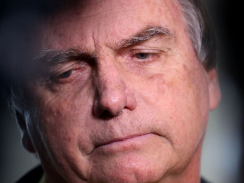 Bolsonaro triste